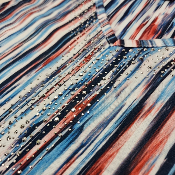 Gloria Vanderbilt Blue and White Sleeveless Tank Top - Picture 6 of 10